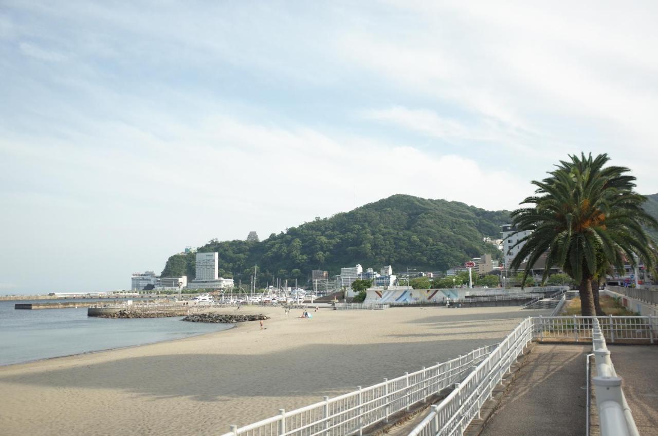 Bnb+Atami Resort Buitenkant foto